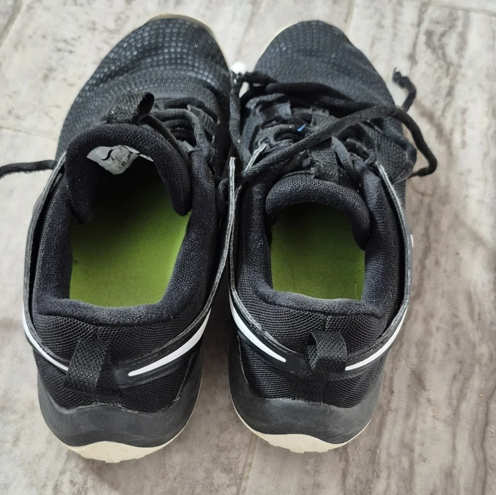 Nike Black and White Athletic Shoes